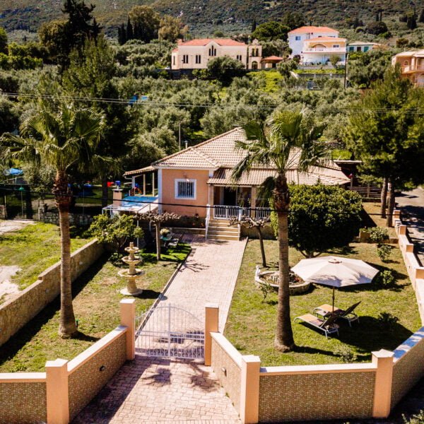 Γιώτα Κούκεσι (70)