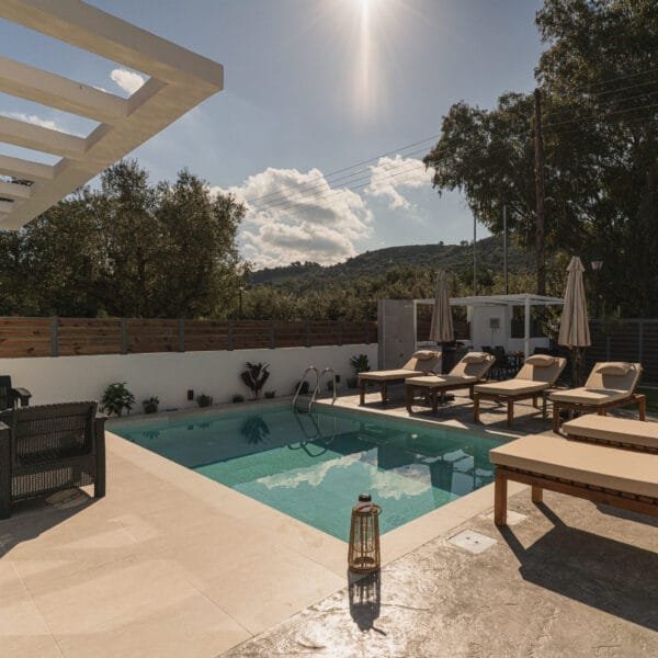 lumior-reversed (12)