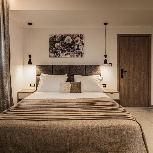 lumior-reversed (17)